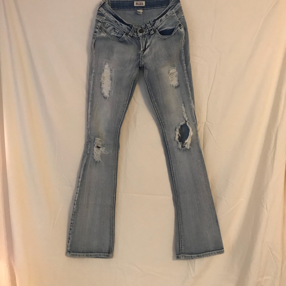 🔥🔥Mudd Jeans with distress holes size 3